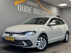 Volkswagen Polo - 1.0 IQ Light/Stoelverwarming/Parkeersensoren/ACC