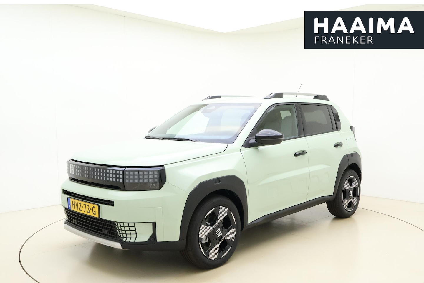 Fiat Grande Panda - 1.2 Hybrid La Prima | Navigatie | Climate control | Camera | Dakrails | Lichtmetalen velge - AutoWereld.nl