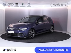 Volkswagen Golf - 1.5 eTSI R-Line 150 pk Automaat (DSG) | Navigatie | Panoramadak | Parkeersensoren | Achter