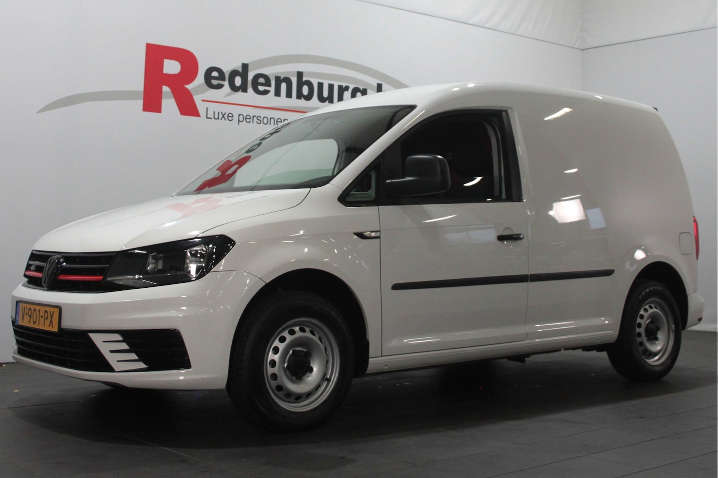 Volkswagen Caddy - 2.0 TDI L1H1 BMT Trendline - Bluetooth / Cruise / Trekhaak - AutoWereld.nl