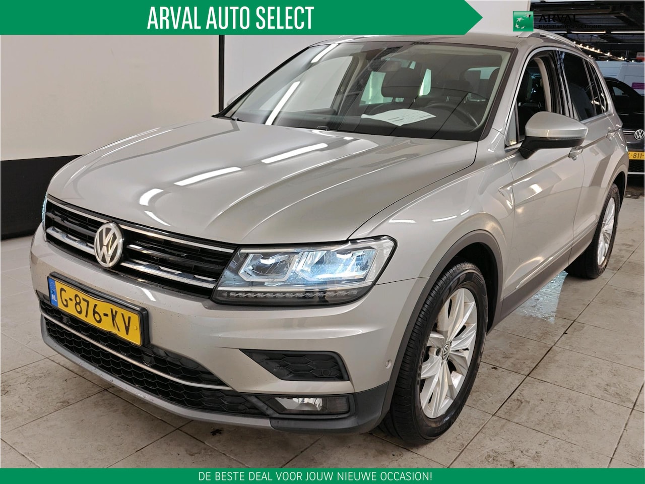 Volkswagen Tiguan - 1.5 TSI 150pk Automaat Highline Executive| Leder | Winterpakket | Stoelverwarming | Camera - AutoWereld.nl