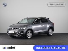 Volkswagen T-Roc - 1.5 TSI Style 150 pk Automaat (DSG) | Navigatie | Trekhaak (afneembaar) | Parkeersensoren