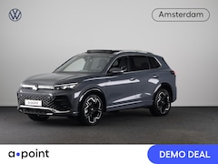 Volkswagen Tiguan - 1.5 eHybrid R-Line Edition 204 PK PHEV | Panorama dak | Comfort pakket | Navigatie | Parke