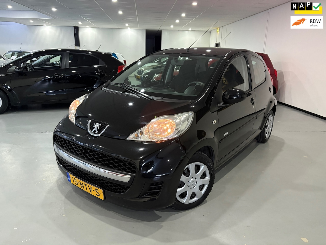 Peugeot 107 - 1.0-12V Millesim 200 1.0-12V Millesim 200 - AutoWereld.nl