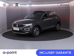 Volkswagen T-Roc - 1.5 TSI Style 150 pk Automaat (DSG) | Navigatie | Panoramadak | Parkeersensoren | Achterui