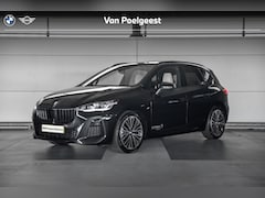 BMW 2-serie Active Tourer - 218i | Trekhaak met elektrisch wegklapbare kogel | Actiefstoelen voor