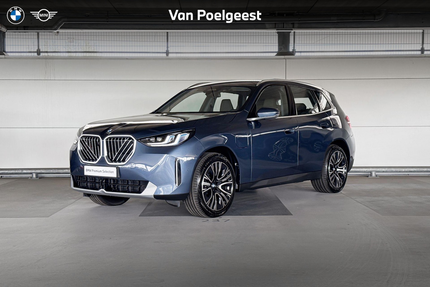 BMW X3 - 30e xDrive | Selections | Trekhaak met elektrisch wegklapbare kogel | Glazen panoramadak - AutoWereld.nl