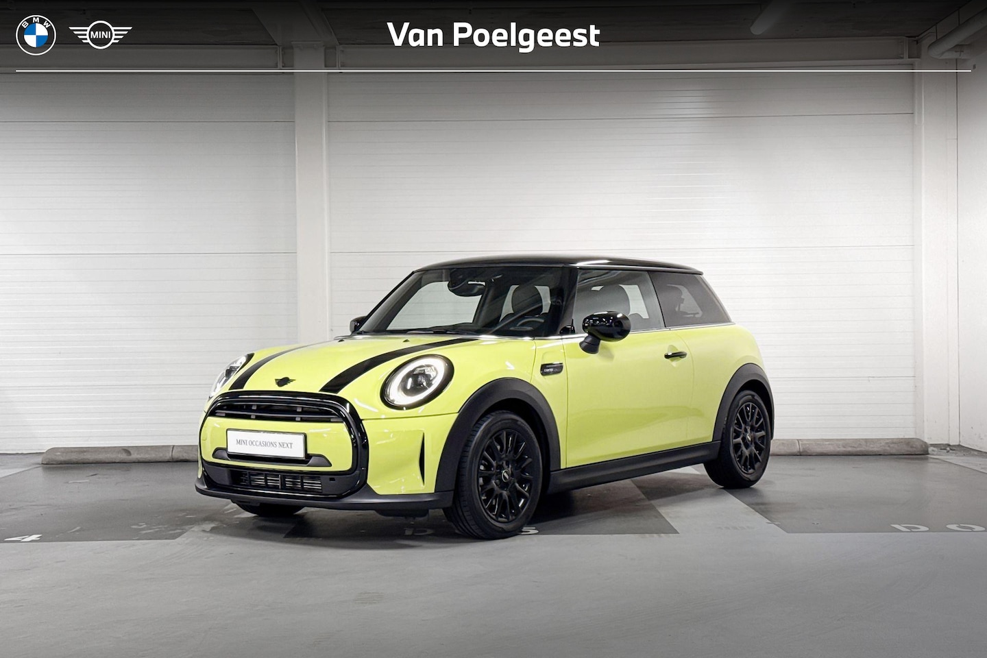 MINI Cooper - 3-deurs | Sfeerverlichting | Park Distance Control | Apple CarPlay | Selections - AutoWereld.nl