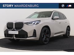 BMW X3 - 20 xDrive High Executive M Sport Automaat / Panoramadak / Sport Steering / Sportstoelen /