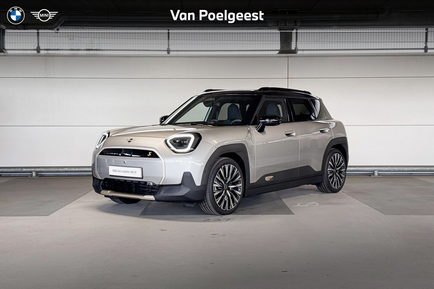 MINI Aceman - SE Favoured XL | Selections - AutoWereld.nl