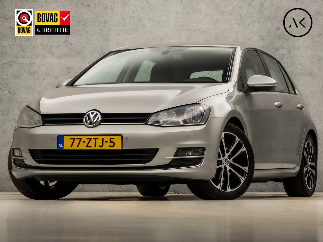 Volkswagen Golf - 1.4 TSI ACT Highline 141Pk Automaat (NAVIGATIE, CAMERA, ALCANTARA SPORTSTOELEN, TREKHAAK, - AutoWereld.nl