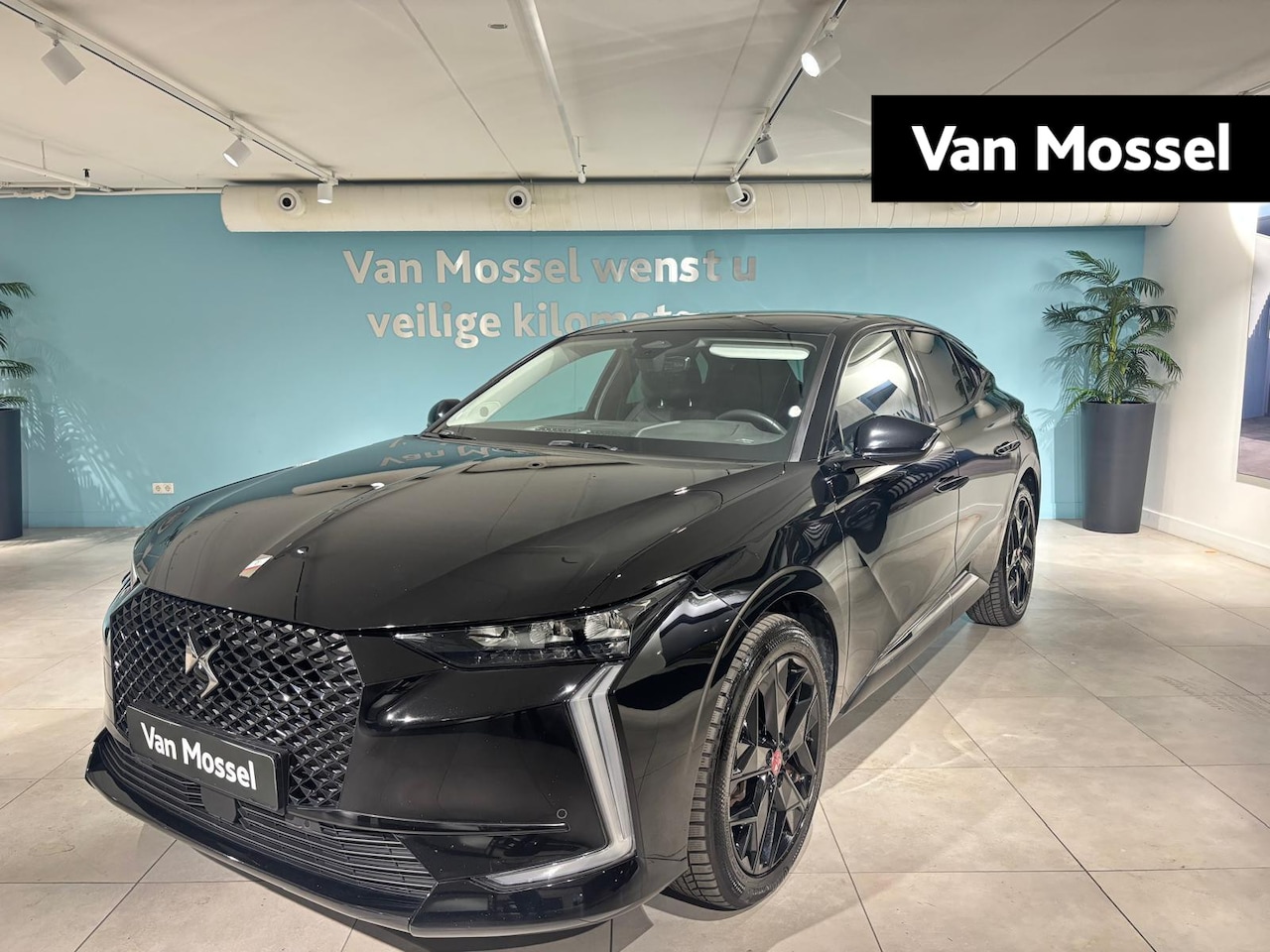 DS 4 - E-Tense Performance Line LEDEREN BEKLEDING | ELEKTRISCH STOELVERSTELLING | CAMERA - AutoWereld.nl