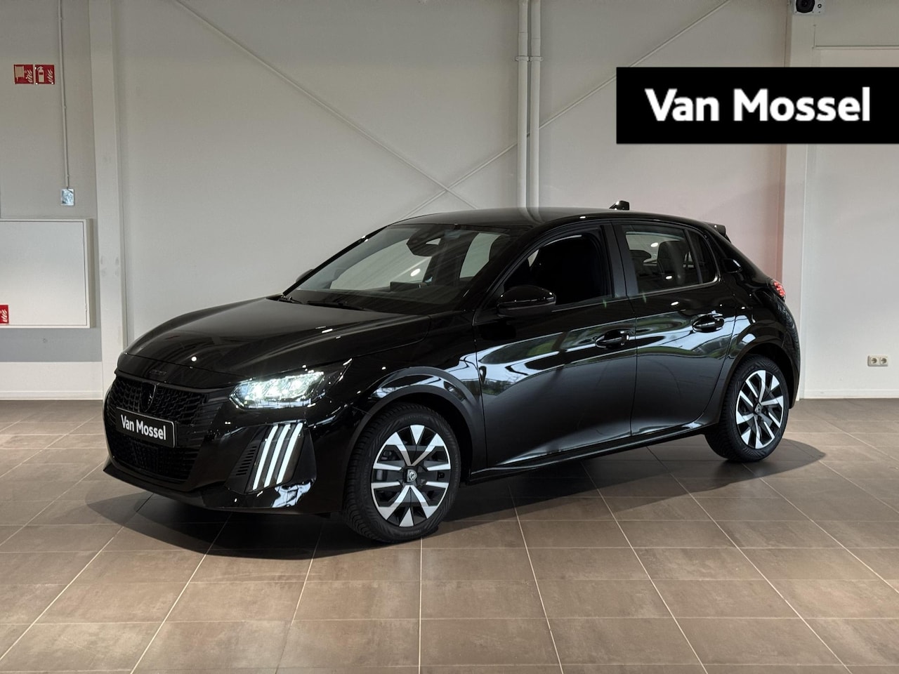 Peugeot 208 - 1.2 75 Active - AutoWereld.nl