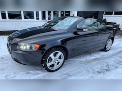 Volvo C70 Convertible - 2.4i Momentum | 2008 | 243.000 km | Veel onderhoud (±€2250) 170 PK Unieke kleur (zwart/Bruin parelmoer)