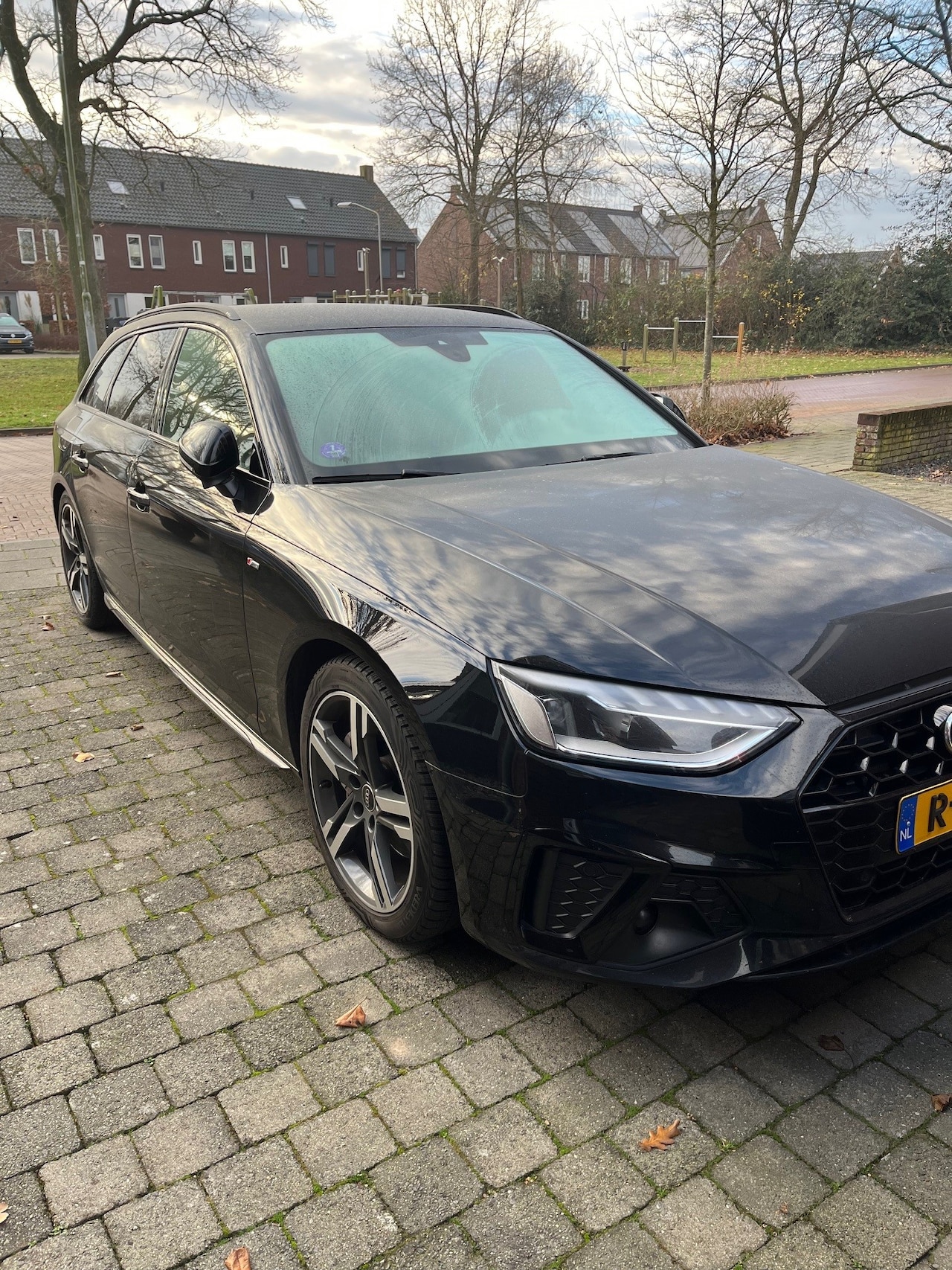Audi A4 Avant - 40 TFSI S edition 40 TFSI S edition tour - AutoWereld.nl