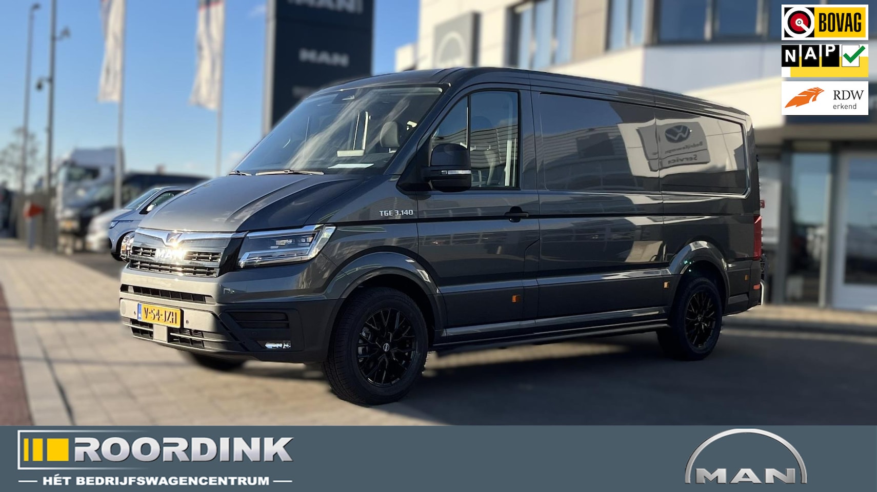 MAN TGE - 3.140 L3H2, LED , 18"LMV , betimmmering, zwarte sidebars, trekhaak met opstappen, BPM vrij - AutoWereld.nl