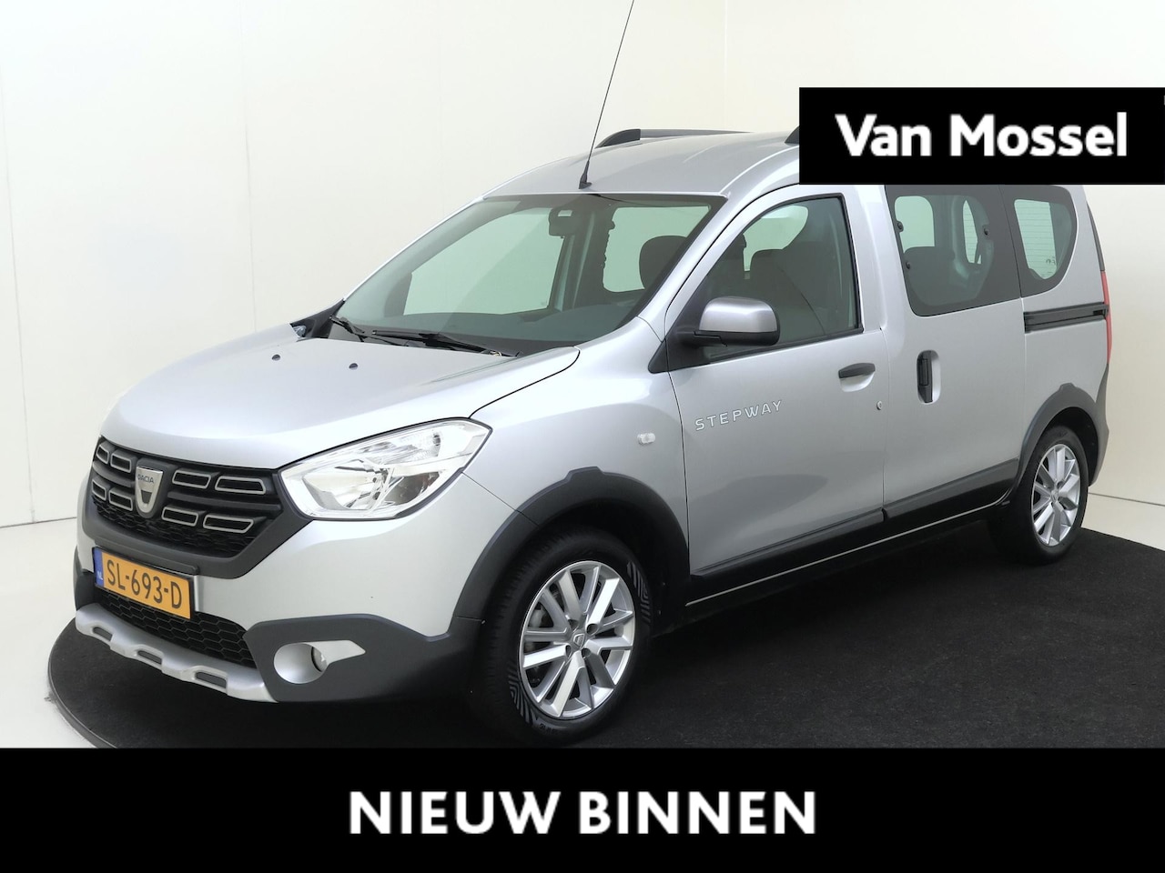 Dacia Dokker - 1.2 TCe115 S&S Stepway | 5 Persoons |airco | audio-navigatie full map | cruise control | l - AutoWereld.nl