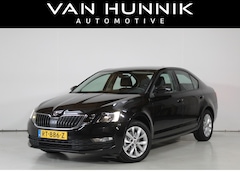 Skoda Octavia - 1.0 TSI Ambition Bns | Trekhaak | Dealer Oh | NL-auto | 63DKM