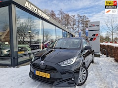 Toyota Yaris - 1.5 Hybrid Dynamic/NAVI/CAMERA/KEYLESS/LMV/CRUISE/1E EIGENAAR