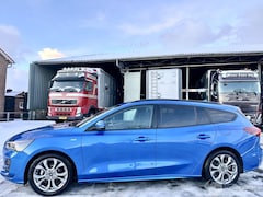 Ford Focus - 1.5D 120pk 8-traps aut + F1 ST-Line x - nap - hud - b&o - navi - cam - keyless - stuur + s