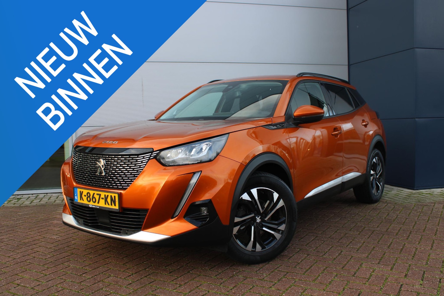 Peugeot 2008 - 1.2 PureTech Allure Pack Airco Navi Carplay 1e eig. 25.732km Nieuwstaat - AutoWereld.nl