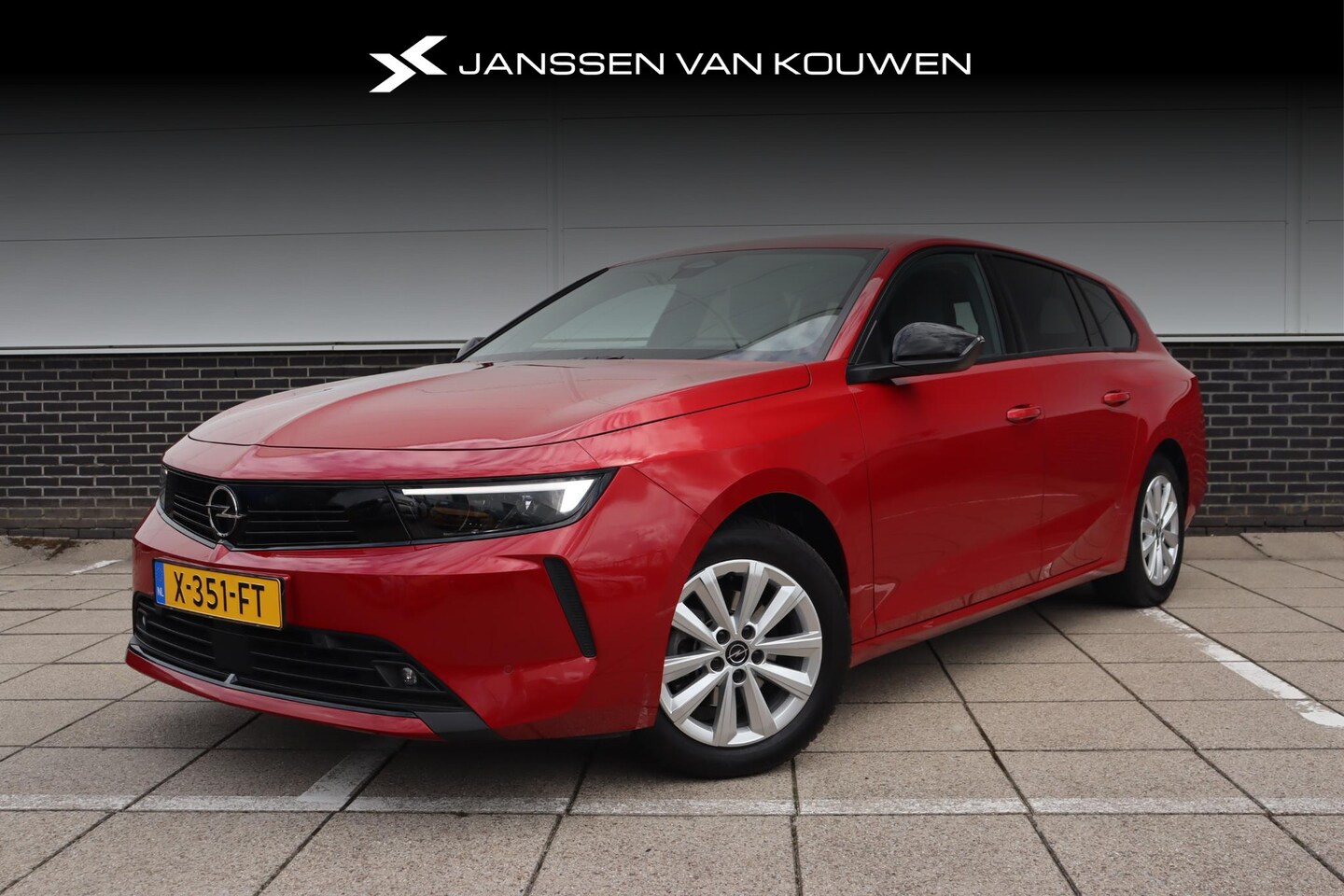 Opel Astra Sports Tourer - 1.2 Level 2 * Getint Glas * Apple Carplay & Android Auto * ECC - AutoWereld.nl