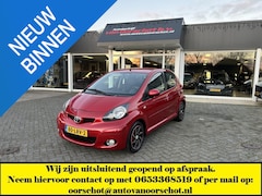 Toyota Aygo - 1.0-12V Aspiration Red