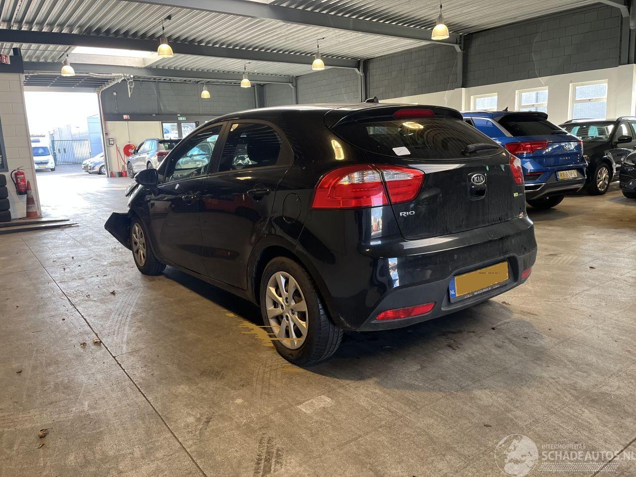 Kia Rio - 1.2 CVVT Super Pack 1.2 CVVT Super Pack