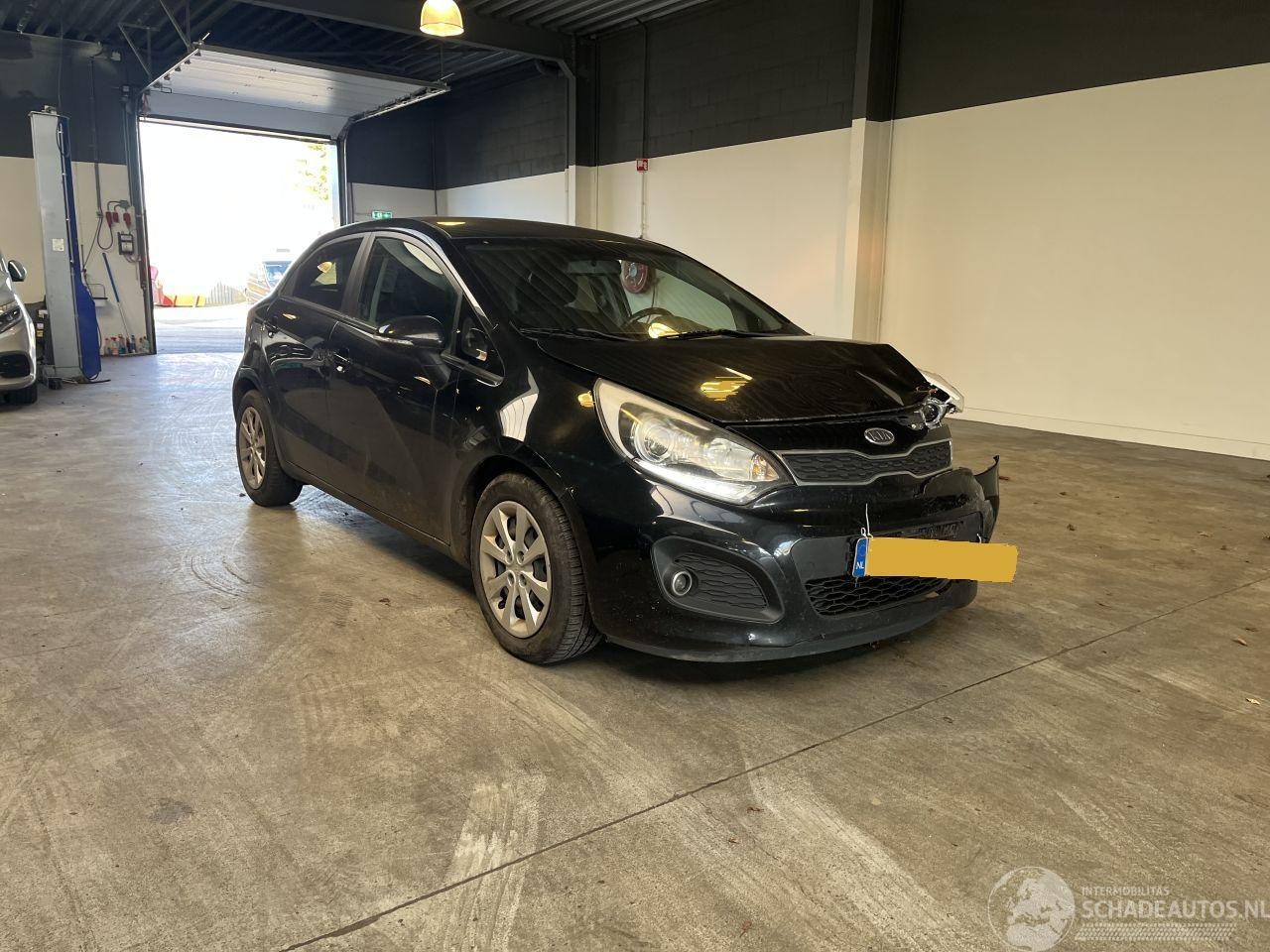 Kia Rio - 1.2 CVVT Super Pack 1.2 CVVT Super Pack