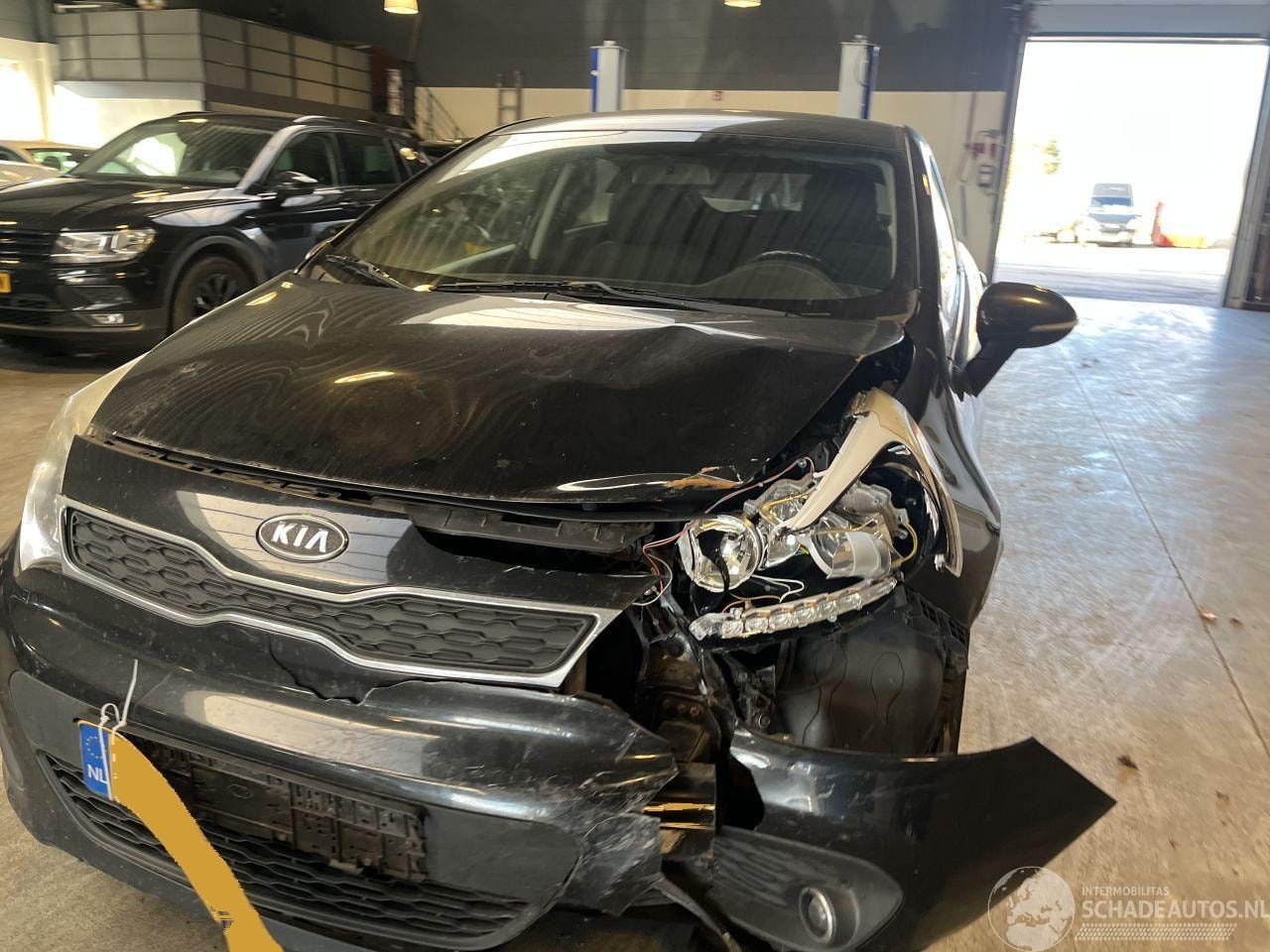 Kia Rio - 1.2 CVVT Super Pack 1.2 CVVT Super Pack