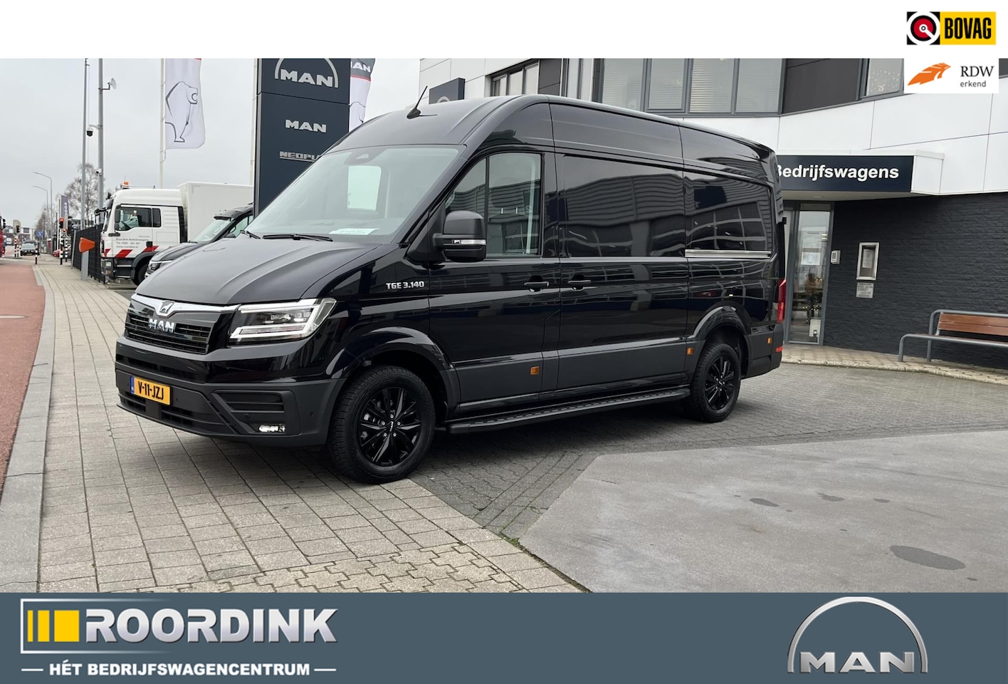 MAN TGE - 3.140 L3H3 Linker + R deur, Sidesteps, Lederen bekleding, LMV 17" LED, PDC voor achter zij - AutoWereld.nl