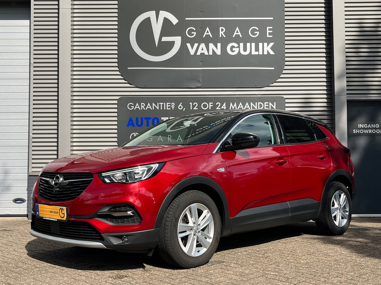 Opel Grandland X - 1.2 Turbo 131PK Automaat,TwoTone,Navi,Clima,Cruise,Carplay,Isofix,Stoel+StuurVerw,ElektrRa - AutoWereld.nl