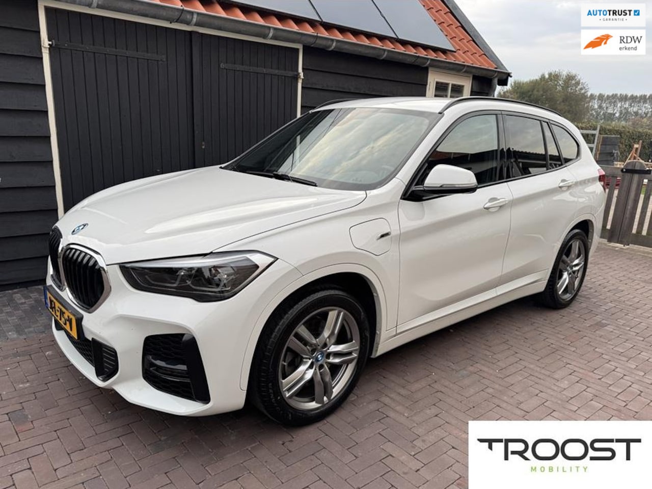 BMW X1 - XDrive25e Edition M-Sport |Navi|Carplay|Trekhaak afn.|M-spiegels|zeer compleet - AutoWereld.nl