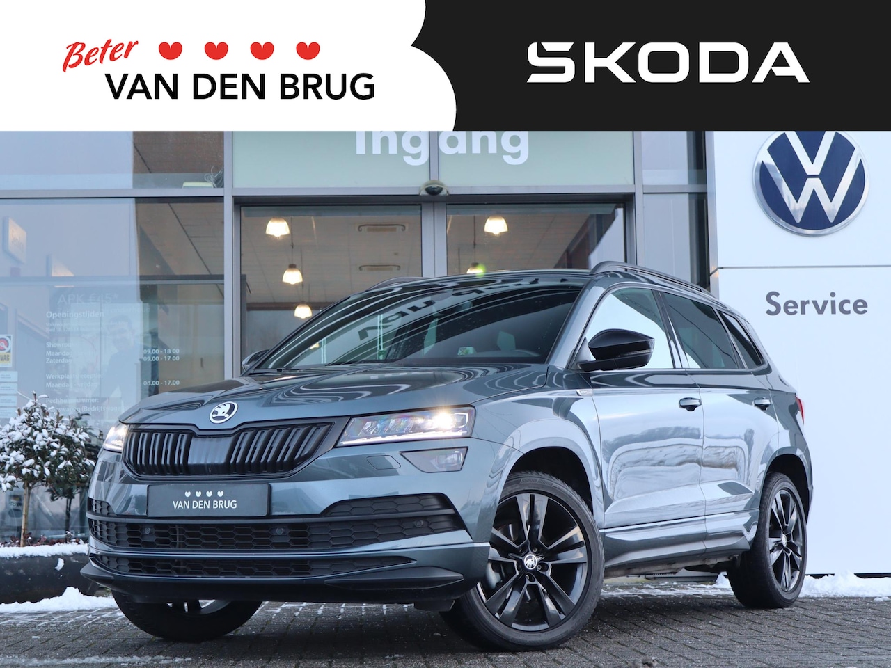 Skoda Karoq - 1.5 TSI 150 pk DSG ACT Sportline | Trekhaak | Navigatie | Camera | SmartLink | ACC | Clima - AutoWereld.nl
