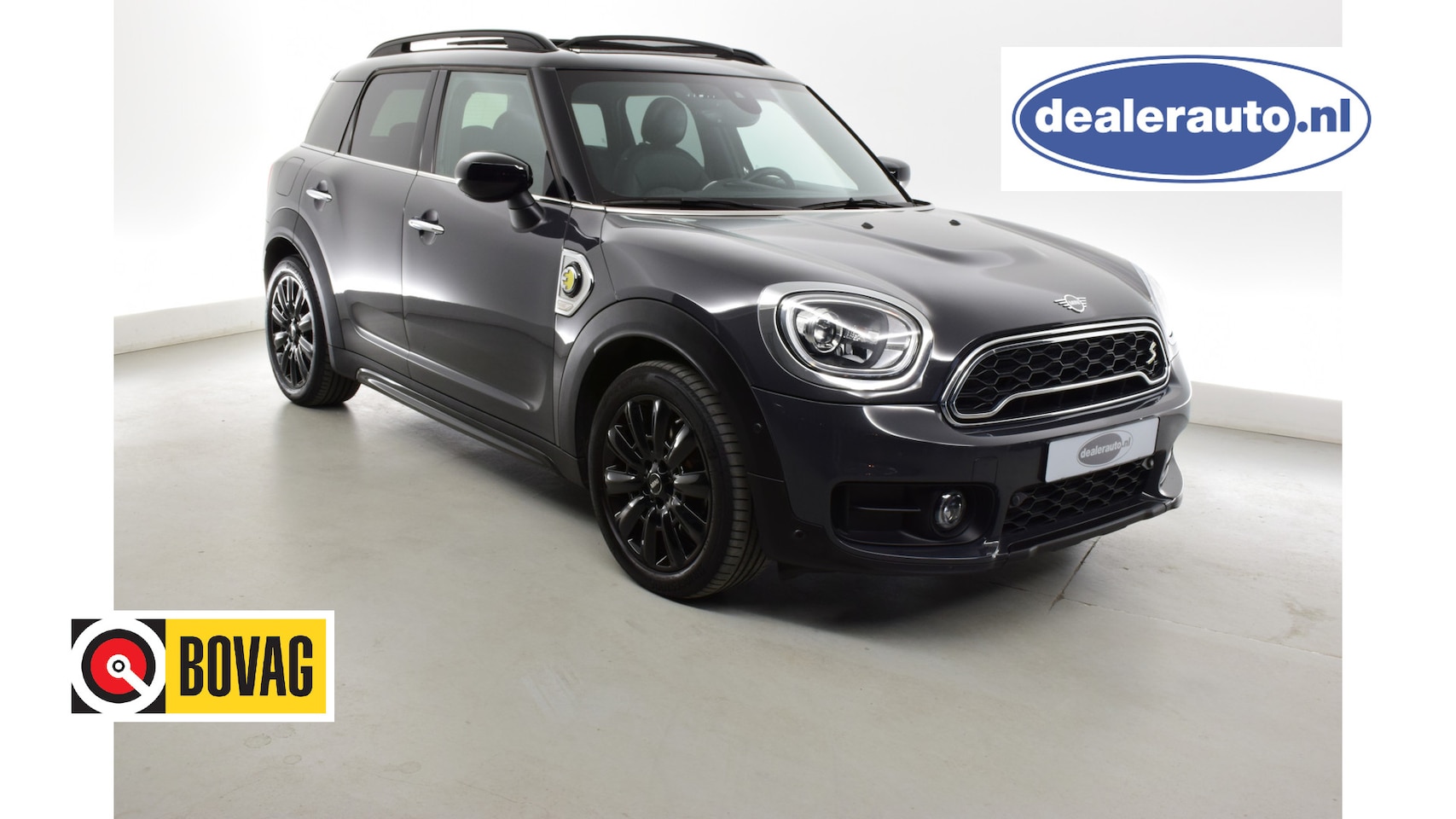 MINI Countryman - 2.0 Cooper S E ALL4 Apple Carplay voorbereid, schuifdak/ pano, stoelverwarming, elec stoel - AutoWereld.nl