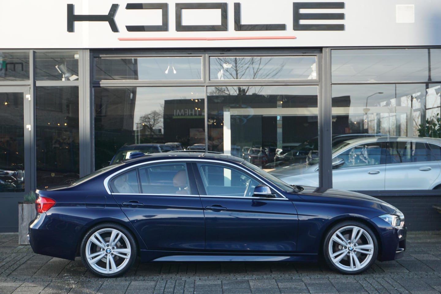 BMW 3-serie - 330e M Sport 330e M Sport - AutoWereld.nl