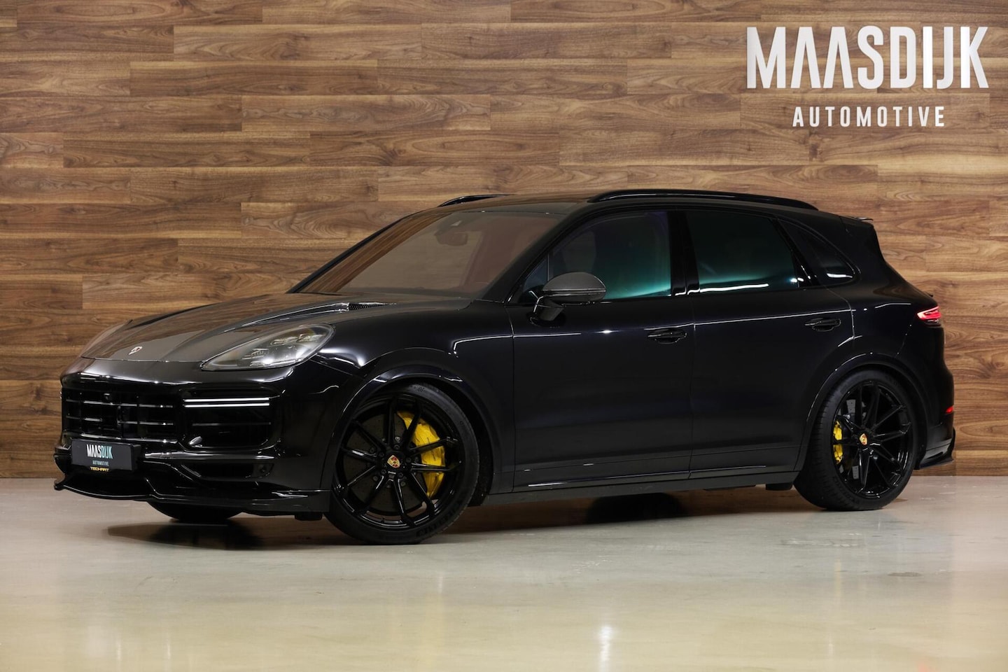 Porsche Cayenne - 4.0 Turbo|Pano|Techart|18-Wegs|Chrono|Bose|ACC| - AutoWereld.nl