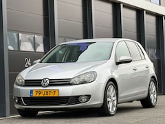 Volkswagen Golf - 2.0 TDI Navi