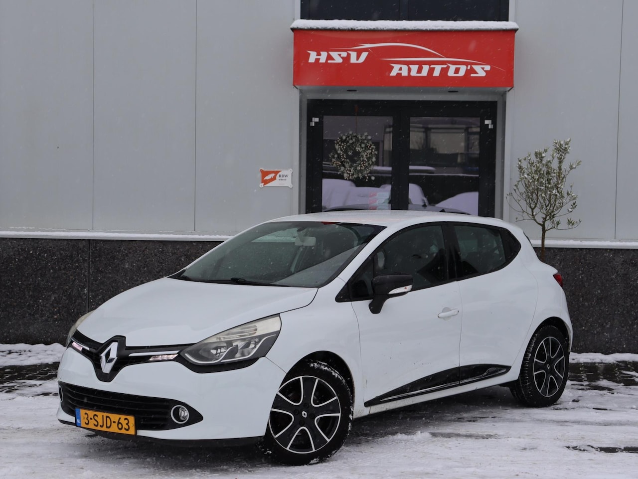 Renault Clio - 0.9 TCe Expression airco navigatie org NL - AutoWereld.nl