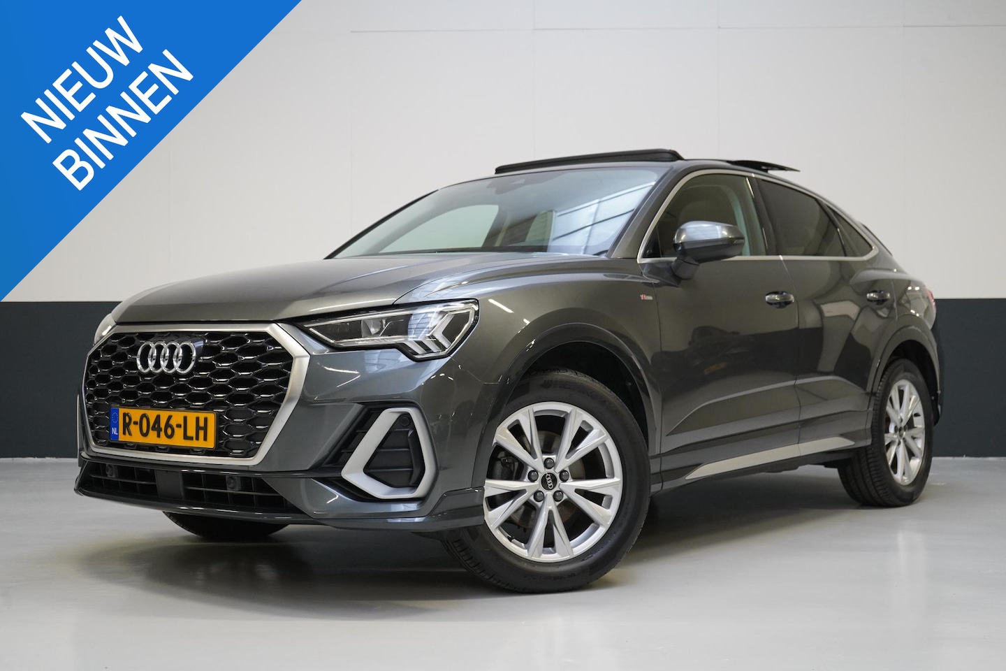 Audi Q3 Sportback - 35 TFSI S Edition | Trekhaak | Panoramadak | Apple Carplay | Stoelverwarming | Drive Selec - AutoWereld.nl