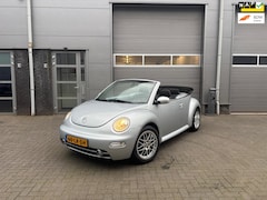 Volkswagen New Beetle Cabriolet - 2.0|Nieuwe Cabriokap