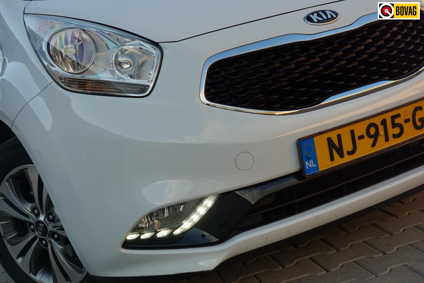 Kia Venga - 1.4 CVVT DynamicPLusLine - Casa White - Navigatie/LMV/Clima - AutoWereld.nl
