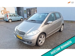 Mercedes-Benz A-klasse - 170 Avantgarde Automaat Airco PDC Hoge zit