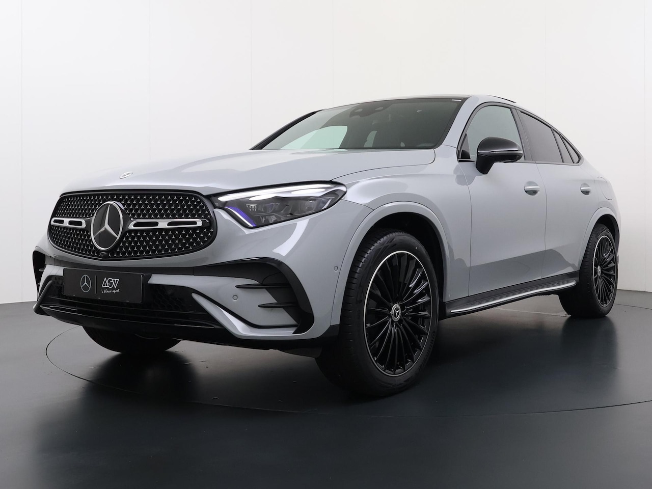 Mercedes-Benz GLC-klasse Coupé - 300e 4MATIC Sport Edition | Achterasbesturing 4.5° | Luchtvering | Panorama - Schuifdak | - AutoWereld.nl