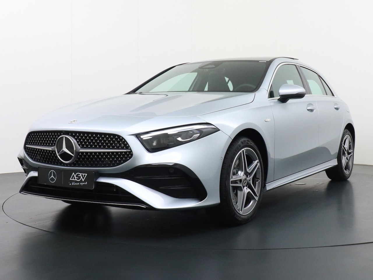 Mercedes-Benz A-klasse - 250 e Business Solution AMG | Achteruitrijcamera | Apple Carplay & Android Auto | Multibea - AutoWereld.nl