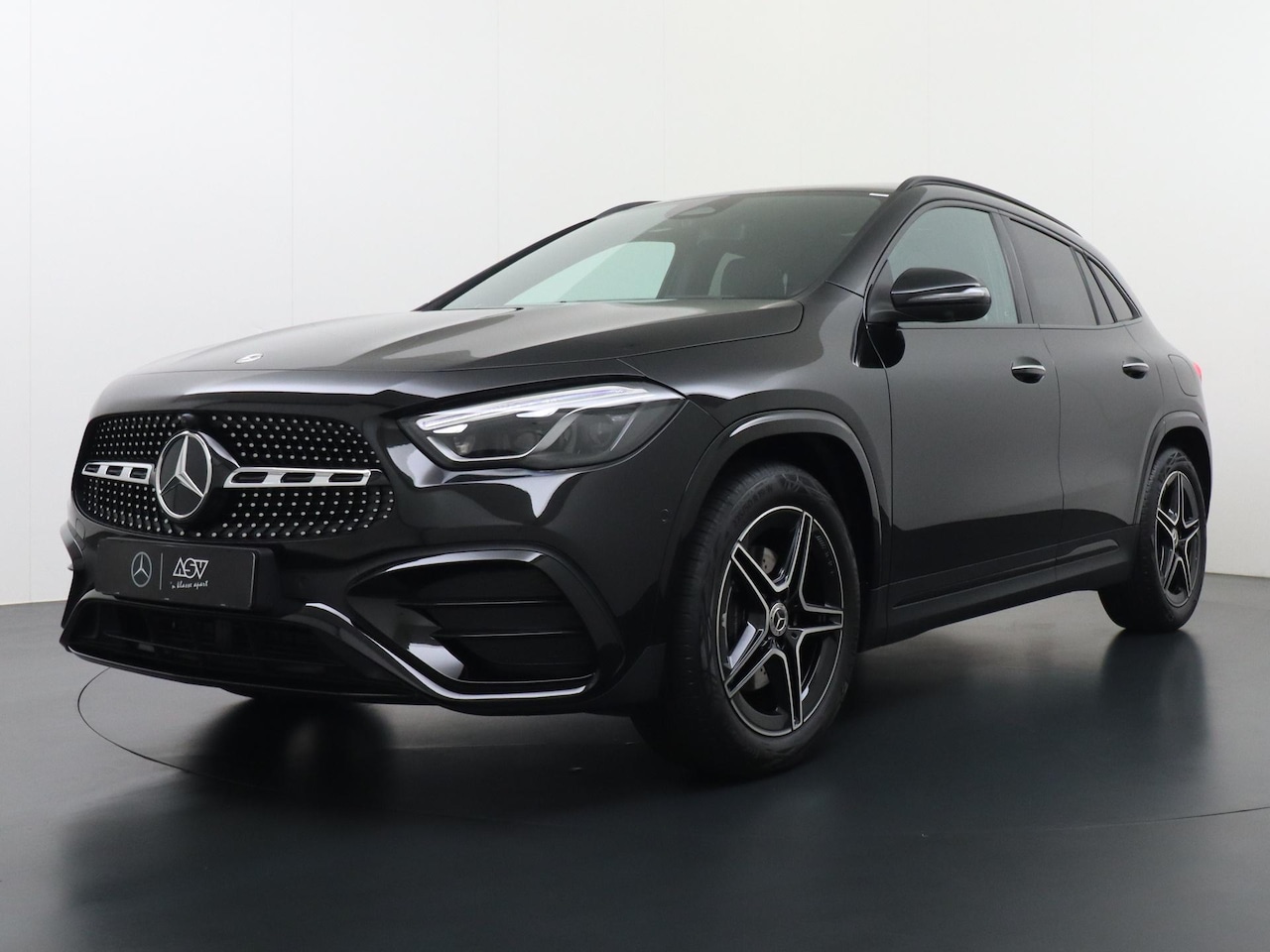 Mercedes-Benz GLA-Klasse - 180 Business Solution AMG 180 Business Solution AMG - AutoWereld.nl