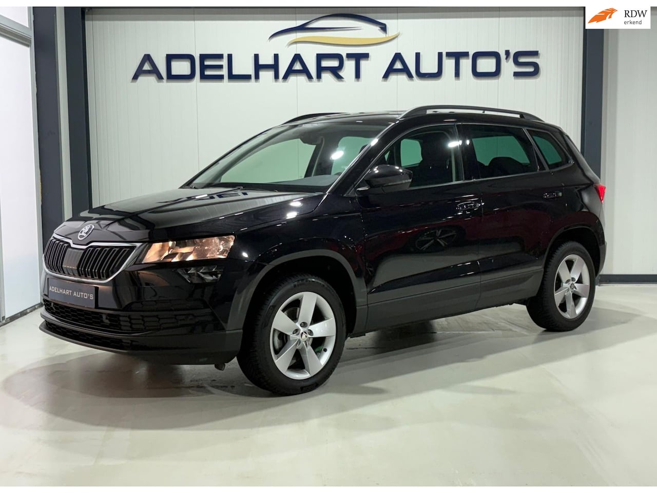 Skoda Karoq - 1.5 TSI ACT Business Edition 150 PK DSG Automaat / Navigatie full map / Camera / Cruise co - AutoWereld.nl