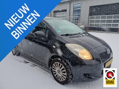 Toyota Yaris - 1.3 VVTi Terra