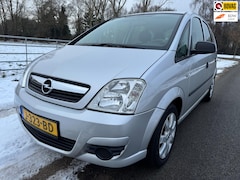 Opel Meriva - 1.6-16V Edition met airco en trekhaak