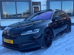 Skoda Superb Combi - 1.5TSI RS-SPORTLINE/PANO/MAXTON/VIRTUAL